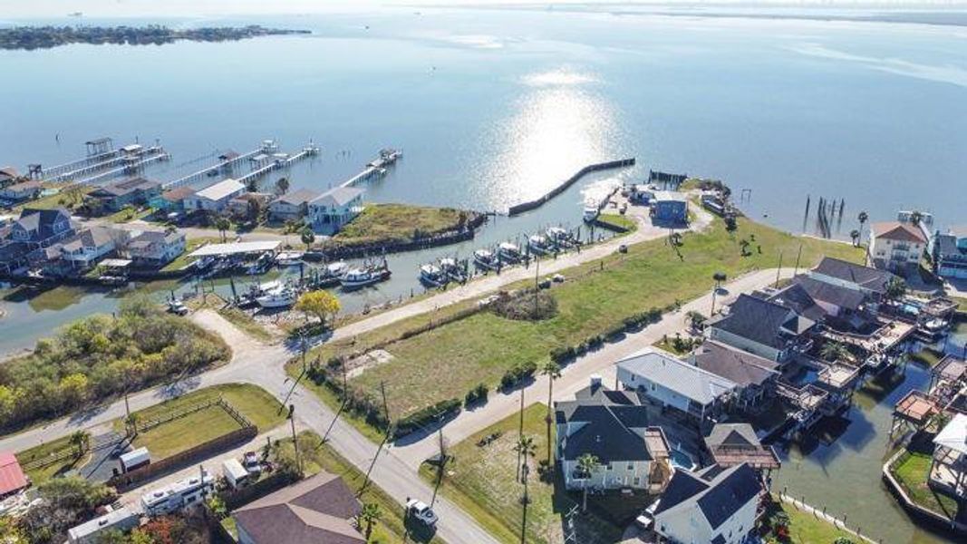 Image 9 of a home in . Image 9 of a home in .