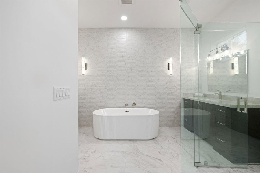 Furnished interior view inside a new home in , Palm Beach Shores (Image 8). Furnished interior view inside a new home in , Palm Beach Shores (Image 8).