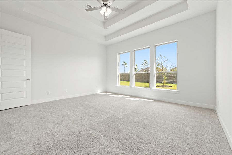 Representative image. Features, specifications, selections and colors may vary.