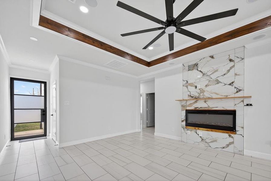 Spacious, unfurnished interior of a new home in , Gun Barrel City (Image 13). Spacious, unfurnished interior of a new home in , Gun Barrel City (Image 13).