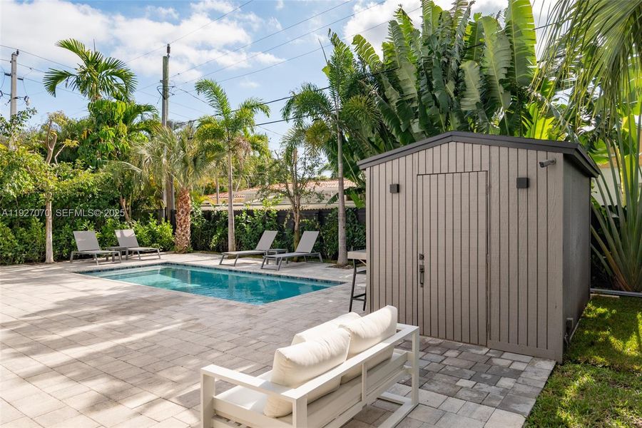 Exterior details and patio area of a home in , West Palm Beach (Image 32). Exterior details and patio area of a home in , West Palm Beach (Image 32).