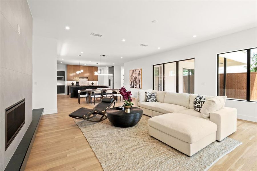 Furnished interior view inside a new home in , Dallas (Image 30). Furnished interior view inside a new home in , Dallas (Image 30).