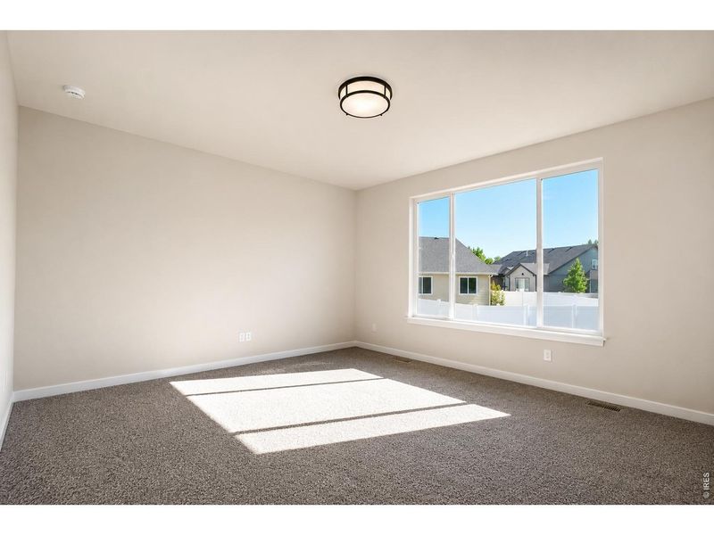 Spacious, unfurnished interior of a new home in , Johnstown (Image 38).