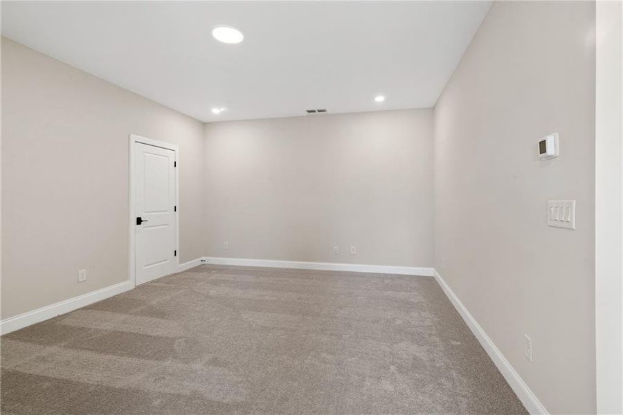 Spacious, unfurnished interior of a new home in Promenade at Sawnee Village, Cumming (Image 31).