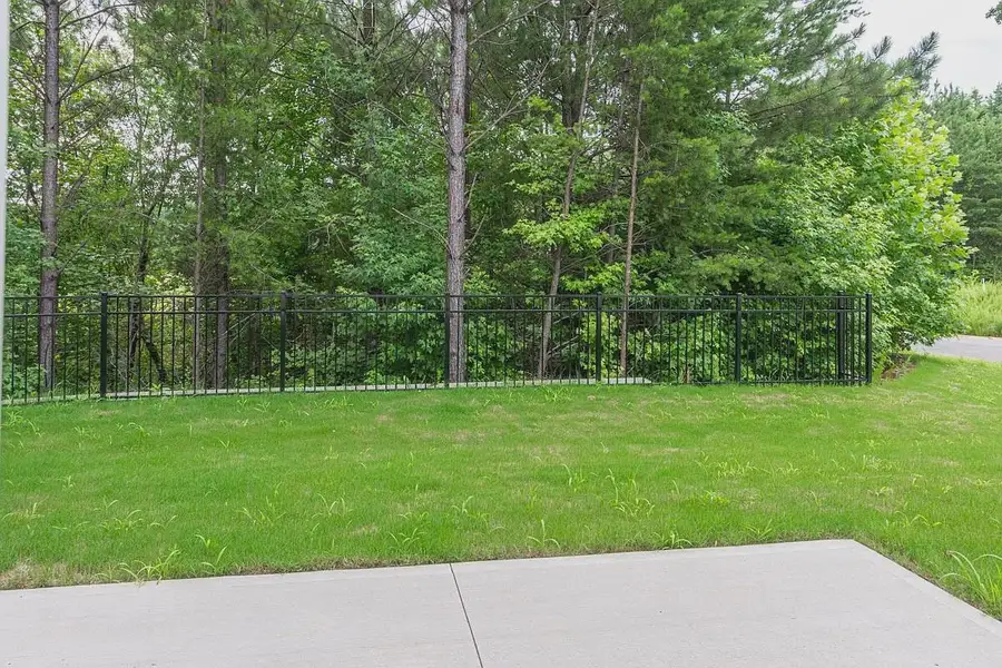 Natural landscape and outdoor views near Parkstone Place Townhomes in Roebuck (Image 28). Natural landscape and outdoor views near Parkstone Place Townhomes in Roebuck (Image 28).