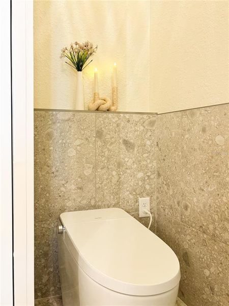 Image 90 of a home in .