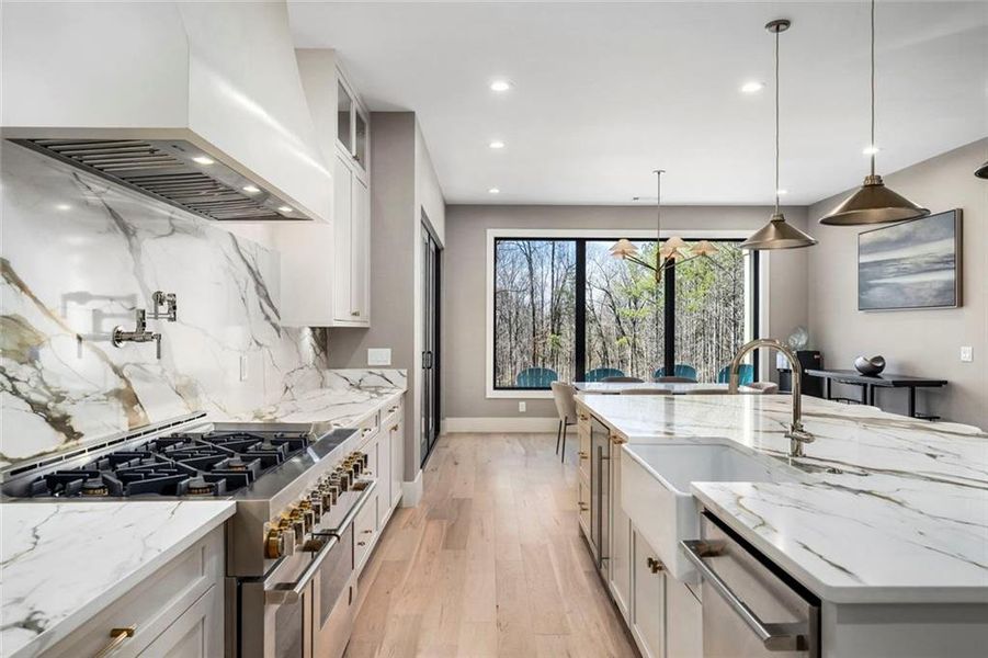 Furnished interior view inside a new home in , Alpharetta (Image 17).