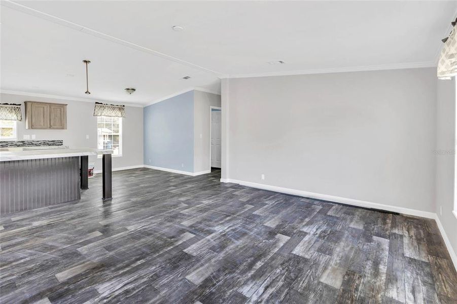 Spacious, unfurnished interior of a new home in , Spring Hill (Image 25).
