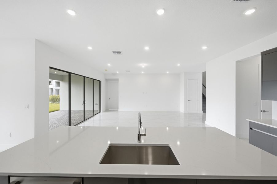 31-print-10140-royal-ascot-avenue 31-print-10140-royal-ascot-avenue