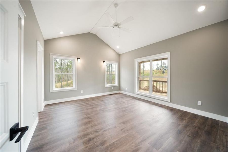 Spacious, unfurnished interior of a new home in , Talking Rock (Image 25). Spacious, unfurnished interior of a new home in , Talking Rock (Image 25).