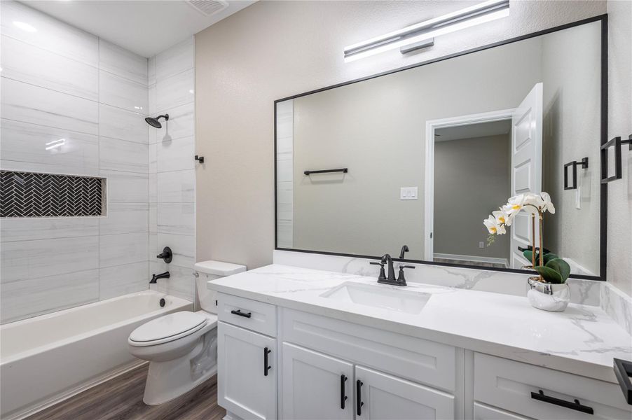 Furnished interior view inside a new home in , Houston (Image 5).