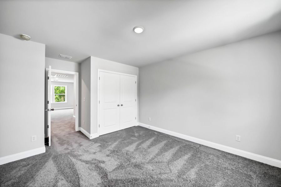 Spacious, unfurnished interior of a new home in Monroe Preserve, Chapin (Image 19).