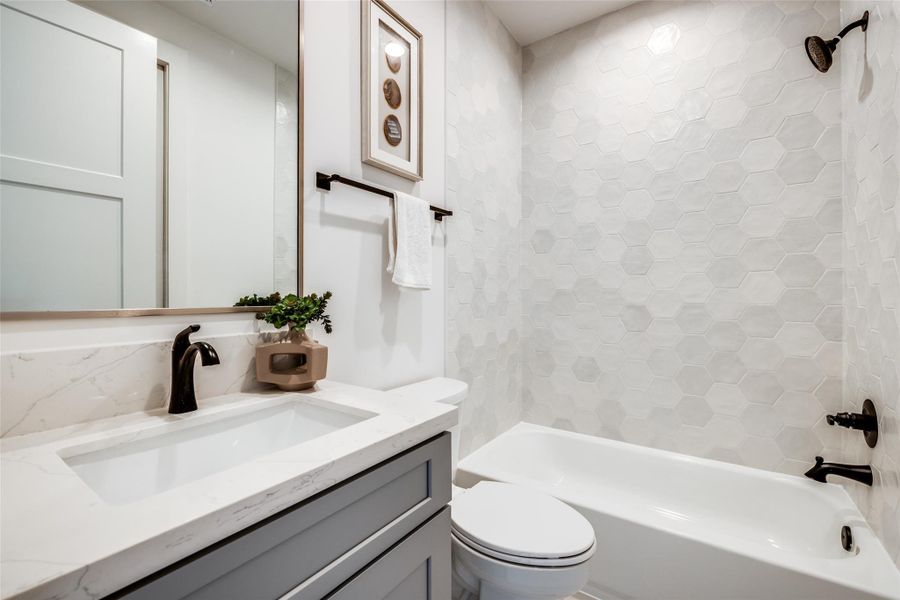 * Estimated Completion date 11/30/2026* * ASK ABOUT CUSTOMIZATION OPTIONS DURING CONSTRUCTION ONLY * * MAZZARINO MODEL HOME * PHOTOS MAY SHOW A SIMILAR FLOOR PLAN AND/OR UPGRADED/ALTERNATIVE FINISHES * Please use these photos as a guide * * THIS IS AN ACTIVE CONSTRUCTION SITE, BUYERS MUST REQUEST APPOINTMENT TO BE ON PREMISE AT ALL TIMES. *