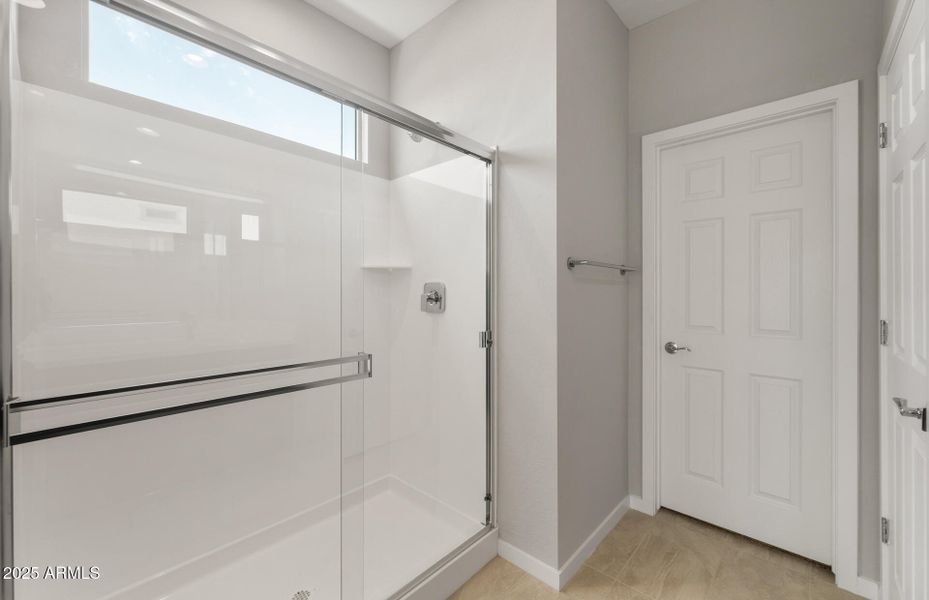 Owner's Bathroom Owner's Bathroom