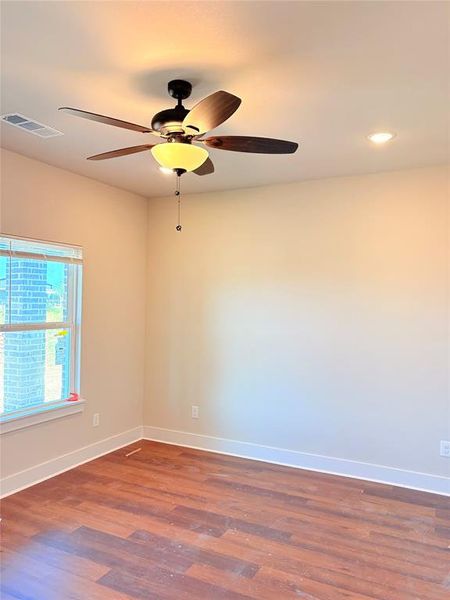 Spacious, unfurnished interior of a new home in , Valley View (Image 13).