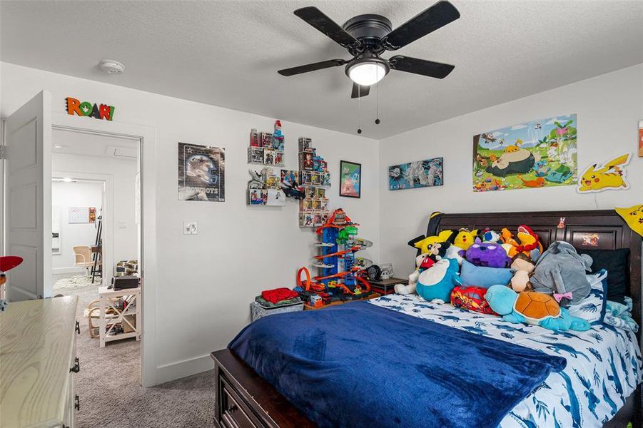 Furnished interior view inside a new home in , Granbury (Image 16).