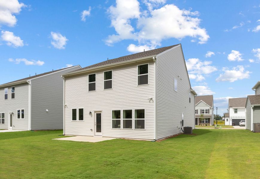 Exterior details and patio area of a home in Nathans Ridge, Lillington (Image 23).