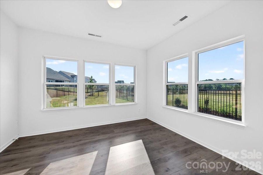Spacious, unfurnished interior of a new home in Edgewater Lakeview On Your Lot, Lancaster (Image 44). Spacious, unfurnished interior of a new home in Edgewater Lakeview On Your Lot, Lancaster (Image 44).