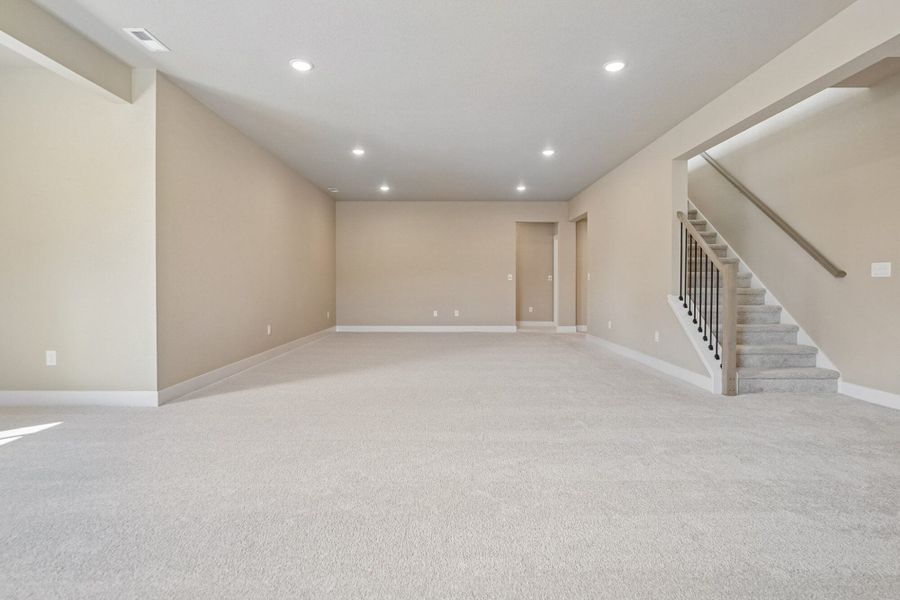 Spacious, unfurnished interior of a new home in Jackson Creek North, Monument (Image 48).