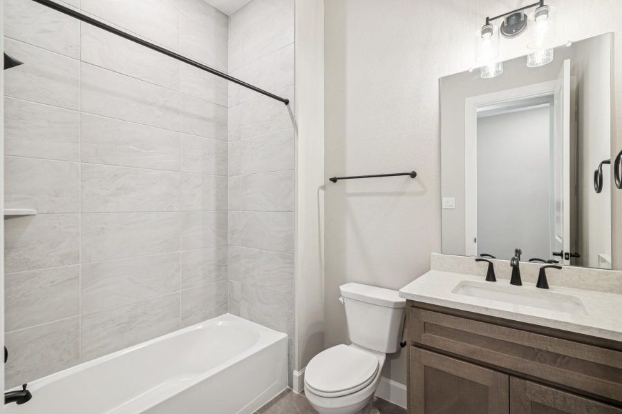 Image 16 of a home in Grange 45' Homesites. Image 16 of a home in Grange 45' Homesites.