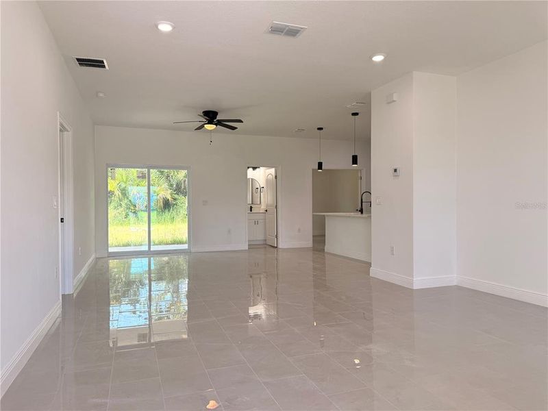 Spacious, unfurnished interior of a new home in , Palm Bay (Image 25). Spacious, unfurnished interior of a new home in , Palm Bay (Image 25).
