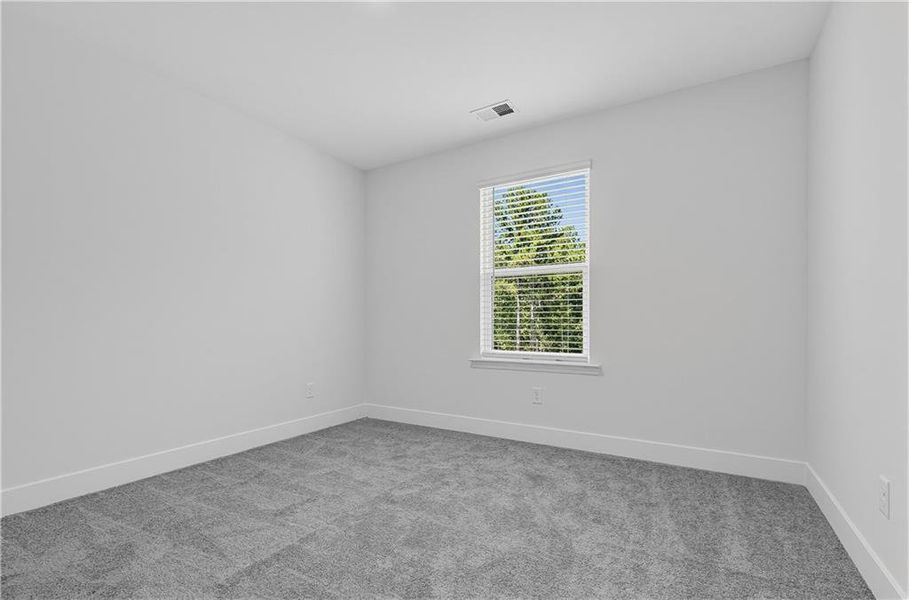 Spacious, unfurnished interior of a new home in , Bethlehem (Image 29).
