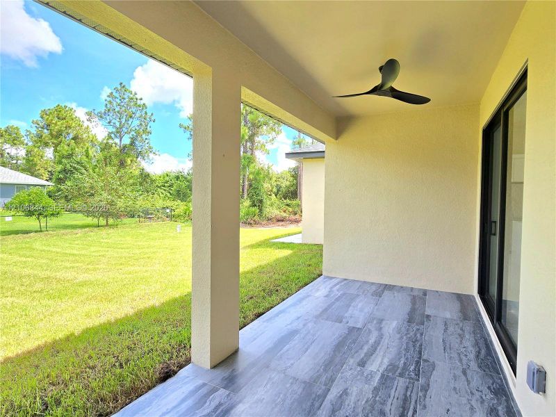 Exterior details and patio area of a home in , Lehigh Acres (Image 20). Exterior details and patio area of a home in , Lehigh Acres (Image 20).