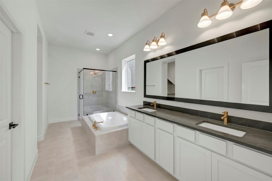 Furnished interior view inside a new home in Pomona 45' Homesites, Manvel (Image 15).