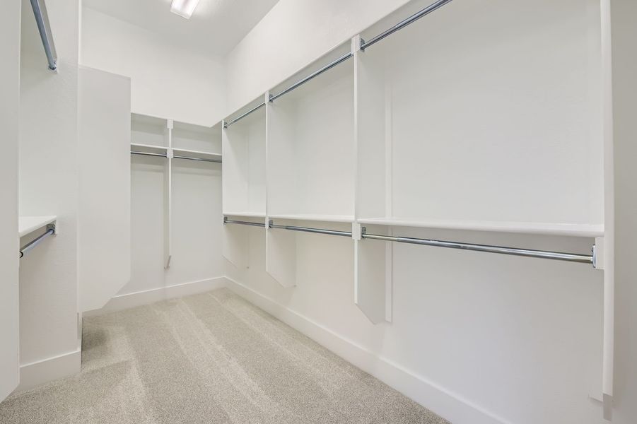 Plan 1535 Representative Photo - Main Closet Plan 1535 Representative Photo - Main Closet