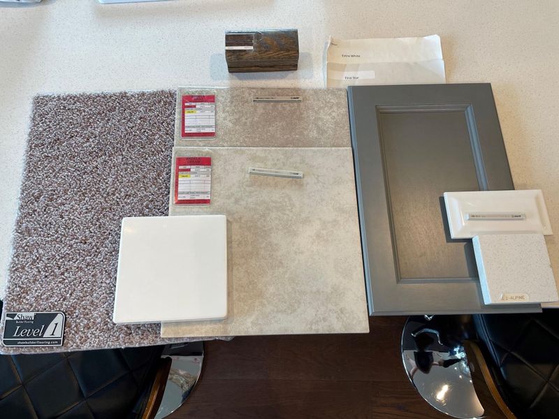 Photos are of a completed model of the same floor plan and are for illustrative purposes only. Actual home is under construction and design selections, materials, and features may differ. Confirm final specifications with the New Home Consultant.