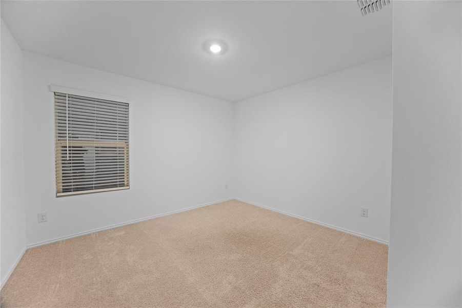 Spacious, unfurnished interior of a new home in Mobberly Farms: Watermill Collection, Pilot Point (Image 19).