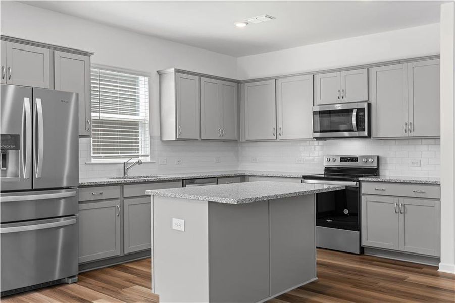 Furnished interior view inside a new home in Avery Ridge, Gainesville (Image 12).