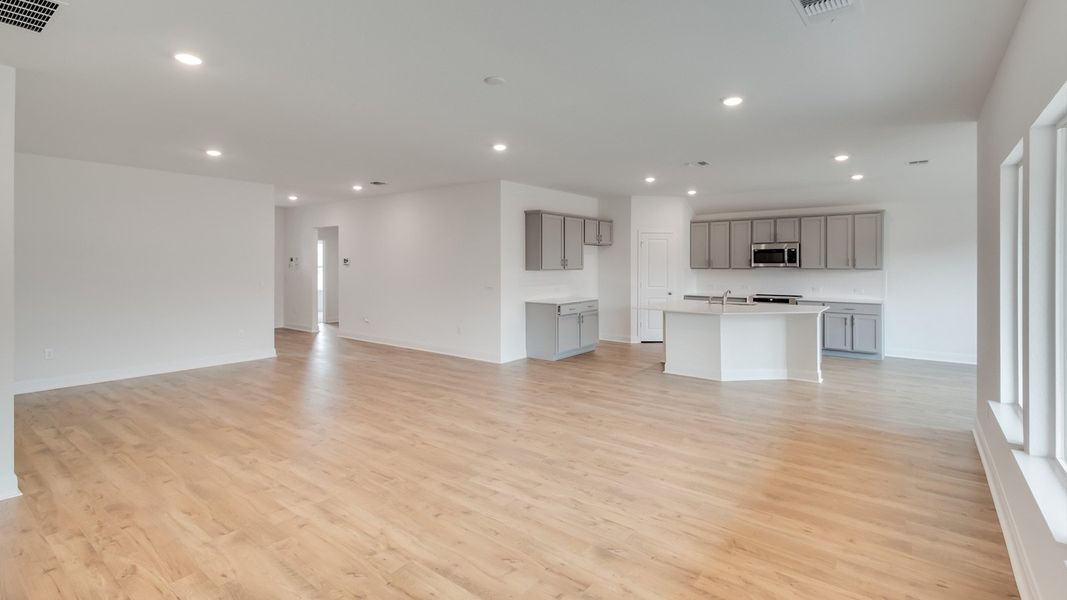 Image 17 representing the The Frisco by D.R. Horton in Riverview, Georgetown, TX. Image 17 representing the The Frisco by D.R. Horton in Riverview, Georgetown, TX.