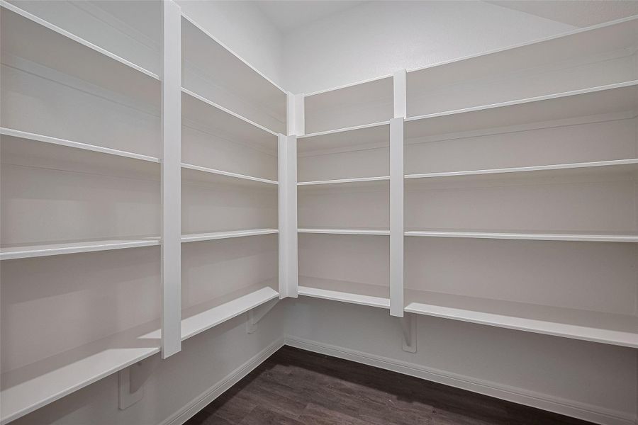 Spacious, unfurnished interior of a new home in Mill Creek Trails, Magnolia (Image 19).