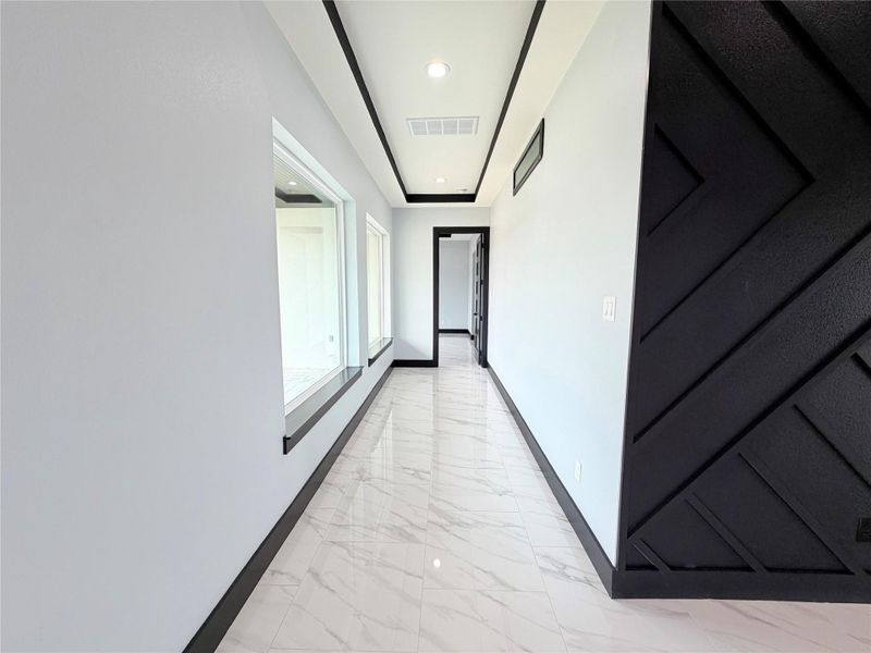 Spacious, unfurnished interior of a new home in , Dayton (Image 31).