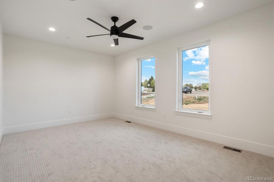 Spacious, unfurnished interior of a new home in , Brighton (Image 32).