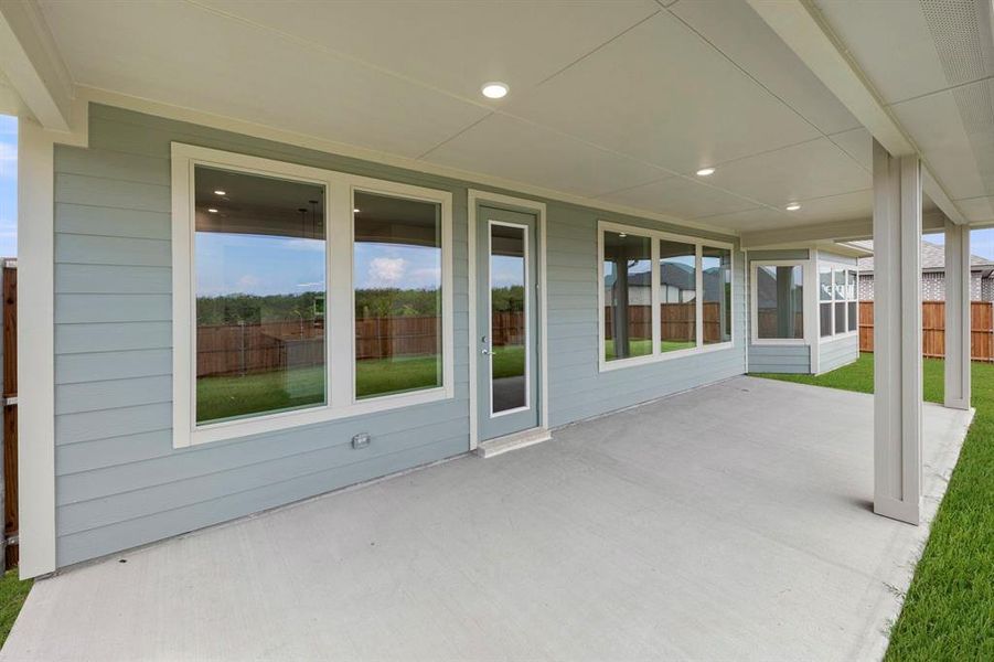 25. 4128 Selborne - Patio