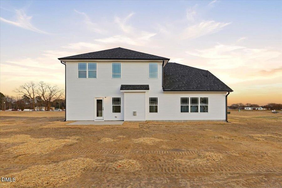 05-105 Brighton St-5