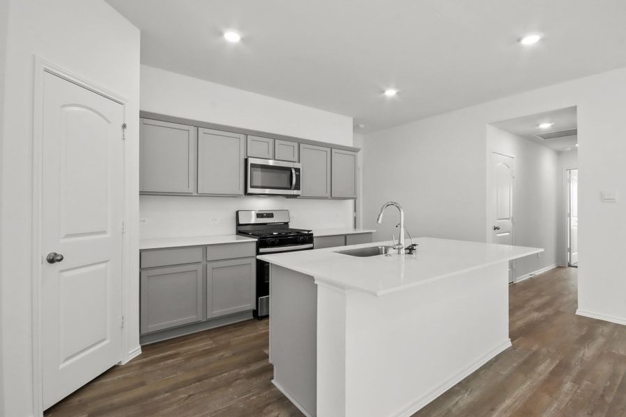 Furnished interior view inside a new home in Grand Pines, Magnolia (Image 5). Furnished interior view inside a new home in Grand Pines, Magnolia (Image 5).