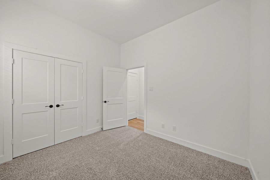 Photos are REPRESENTATIVE of the home /floor plan and are NOT of the actual home.  Selections, features, and room options may vary.