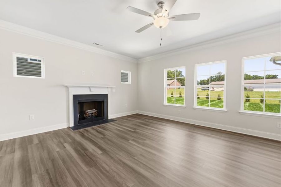 Spacious, unfurnished interior of a new home in Sullivans Reserve, Walkertown (Image 24).