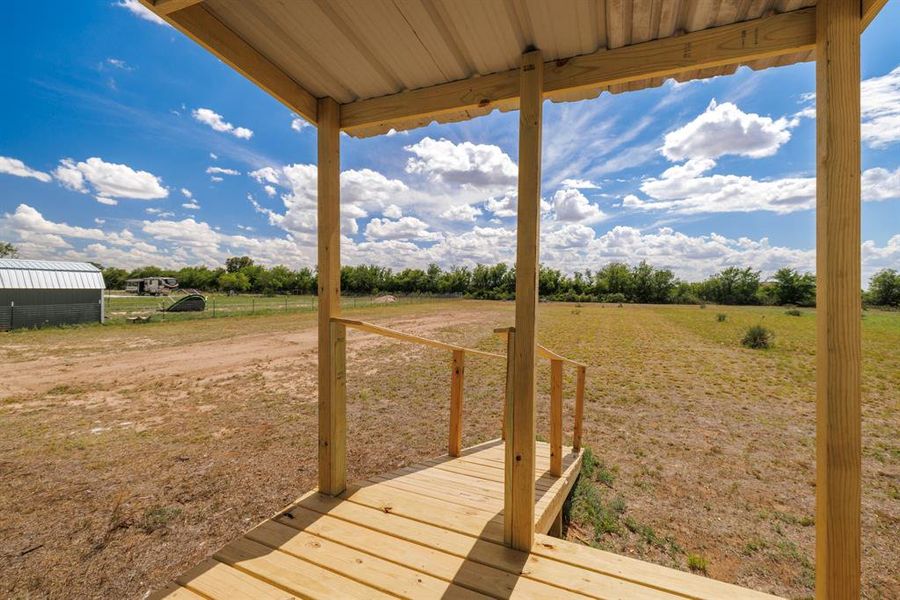 Exterior details and patio area of a home in , Hawley (Image 18).