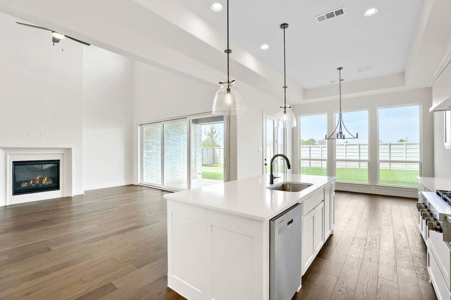 2204 Atlas - Kitchen