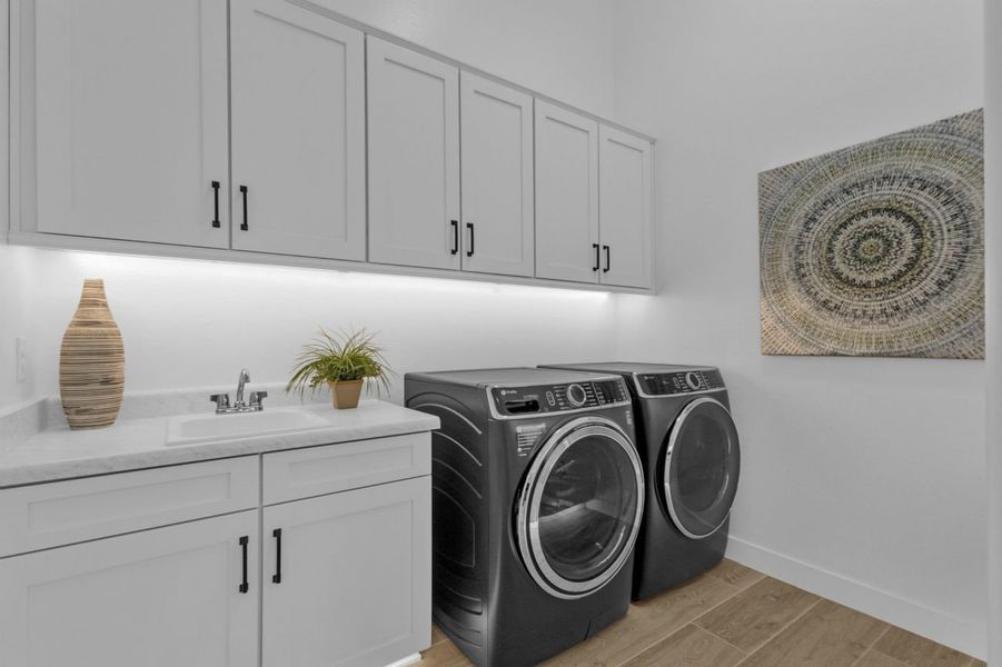 Representative furnished interior of a home built from the Residence Twelve by Blandford Homes in Earnhardt Ranch, Chandler (Image 6).