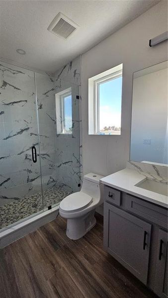 Furnished interior view inside a new home in , Port Charlotte (Image 8).