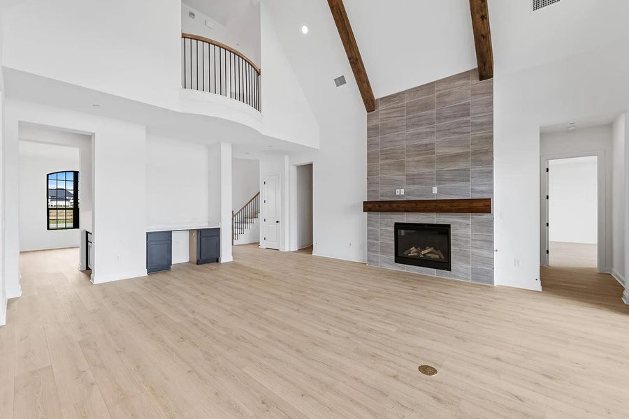 Elmsdale IV B Family room