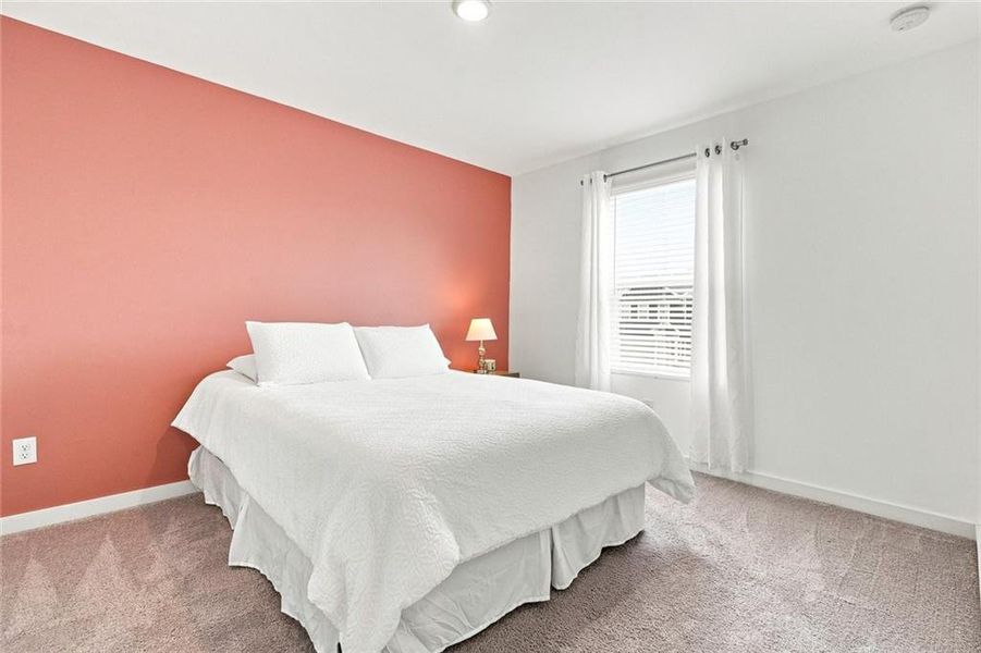 Furnished interior view inside a new home in , Grayson (Image 27).