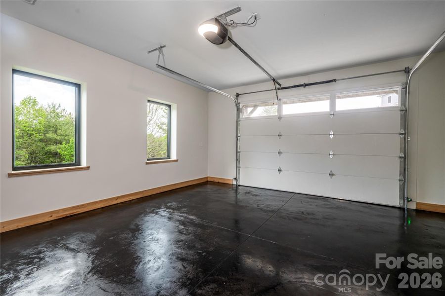 Spacious, unfurnished interior of a new home in , Weaverville (Image 33).
