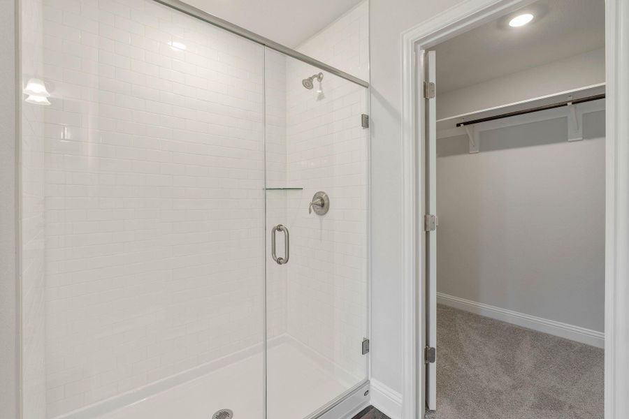 Image 18 of a home in Grand Oaks Reserve.