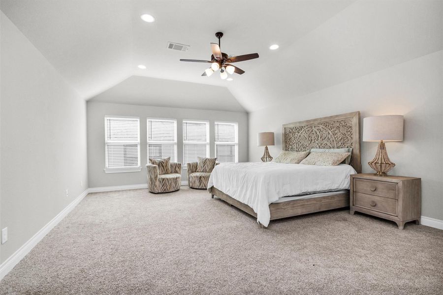 Furnished interior view inside a new home in Artavia 70′, Conroe (Image 36).